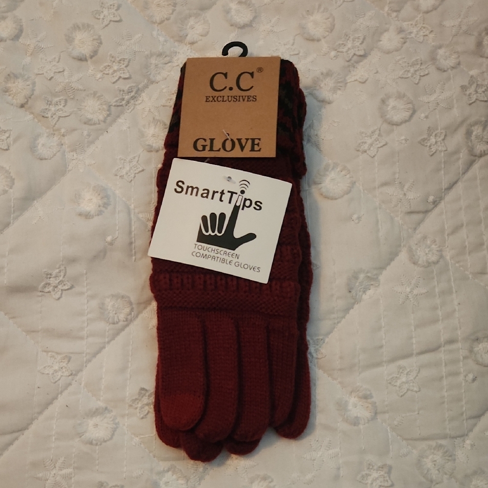 C.C Exclusives Women's Red Touchscreen Gloves